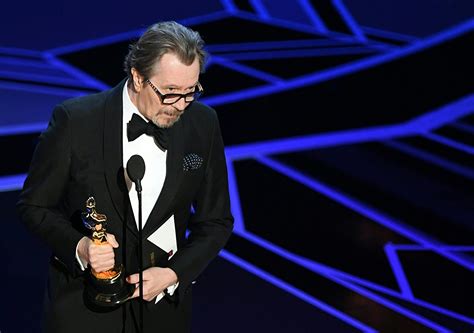 Guillermo del Toro's The Shape of Water Wins Best Picture at 90th Academy Awards, A Cinematic Triumph for Fantasy and Interspecies Love