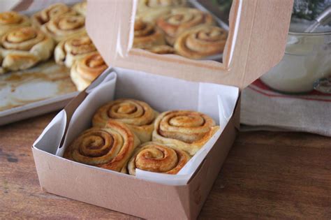 How to Package Cinnamon Rolls to Sell: A Sweet Symphony of Presentation and Preservation