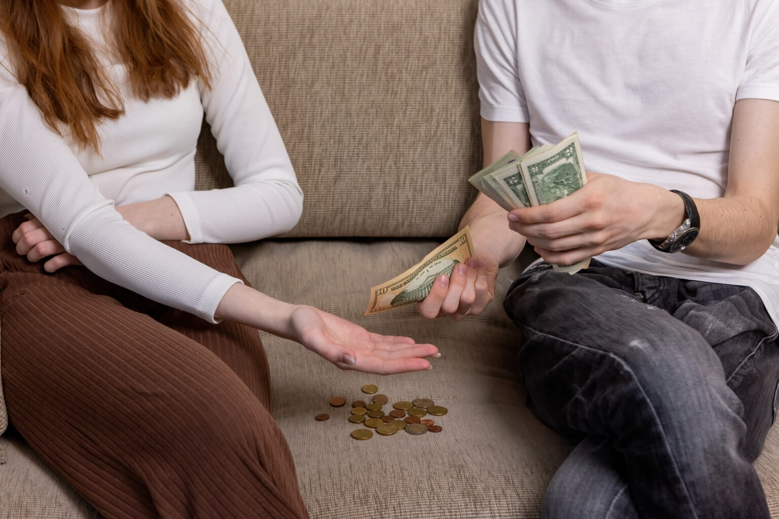 Obowiązek alimentacyjny na byłego małżonka Obowiązek alimentacyjny na byłego małżonka: Czy upadłość zwalnia z płacenia po rozwodzie?